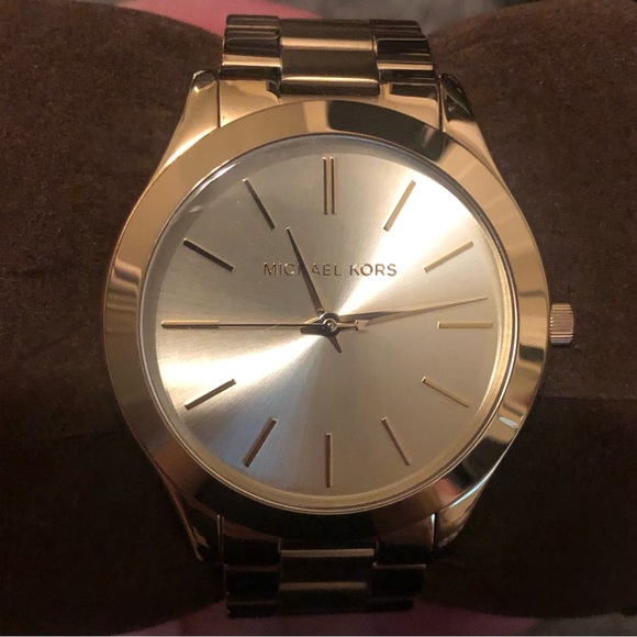Gold Michael Kors Slim Runway watch - Picture 3 of 4